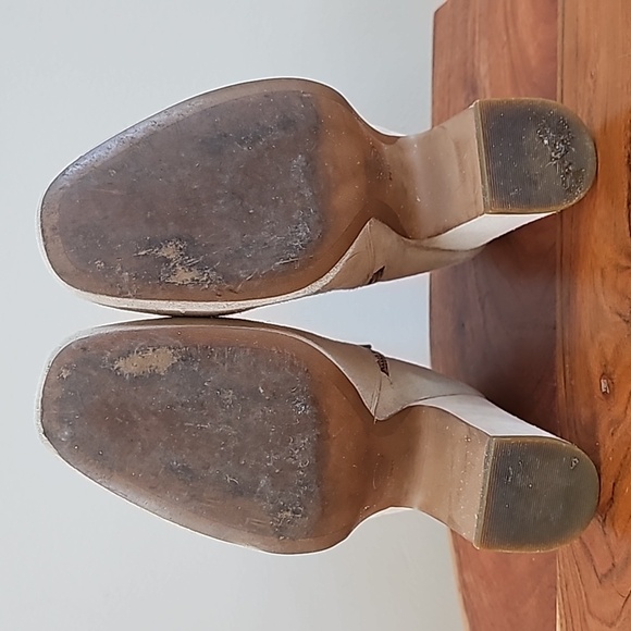 Michael kors suede beige block heel ankle boot - Picture 6 of 8